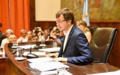 Apertura de sesiones en Mor�n: 