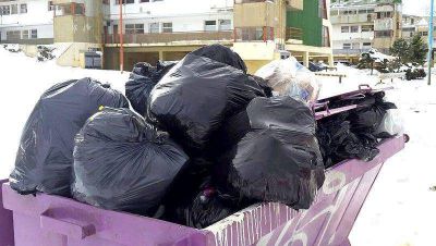 Por la municipalizaci�n de la recolecci�n de residuos