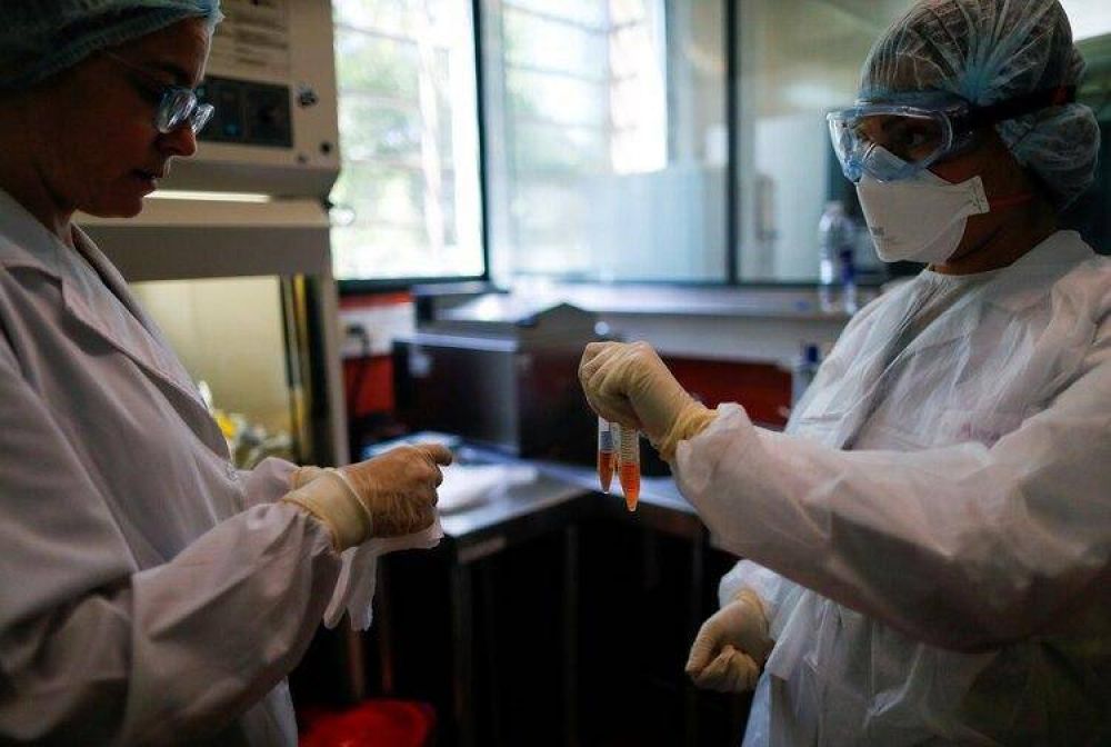 Tras la confirmacin del segundo caso de coronavirus, se esperan los resultados de los exmenes a otros once pacientes que estn aisladosa