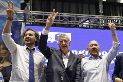 Fortalecido, el PJ nacional se alinea detr�s del Presidente
