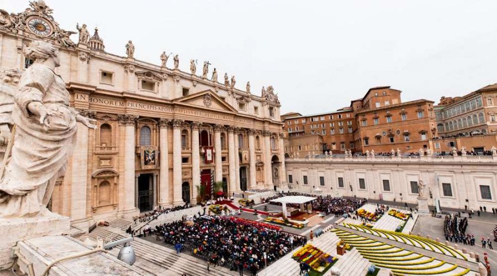El Vaticano suspende sus servicios ambulatorios por un caso de coronavirus