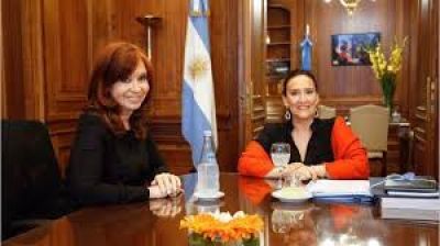 Denuncia de Cristina contra Michetti por �negociaciones incompatibles� en el Senado