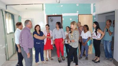 Fassi supervis� los avances de la obra del nuevo centro de di�lisis