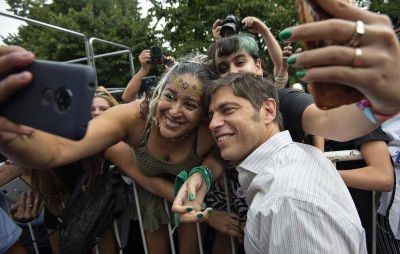 Kicillof particip� en La Plata del acto de cierre de la jornada �#8M Mujeres bonaerenses haciendo historia�