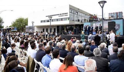 D�a hist�rico en Escobar: Se inaugur� el colegio preuniversitario de la UBA