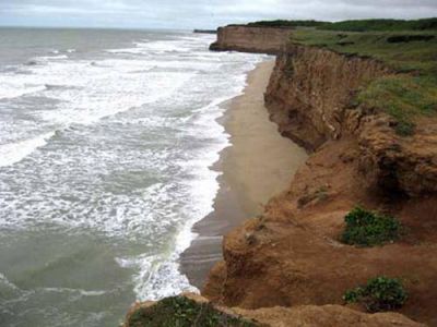 Alertan por la erosi�n en las costas de la Provincia