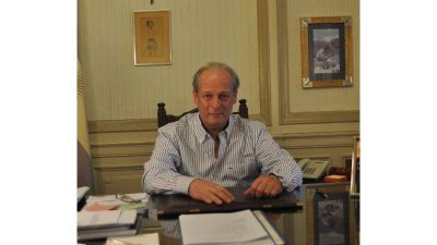 Desde la CGT advierten por el achatamiento de los salarios y alientan paritarias libres