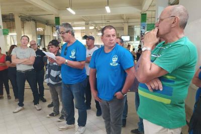 Los municipales retoman el paro