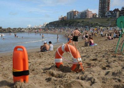No hubo acuerdo y la emergencia del sistema de seguridad en playas qued� en suspenso