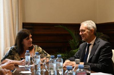 La Provincia impulsa un plan de documentaci�n para internos del Servicio Penitenciario