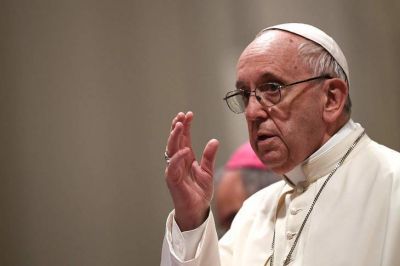 Entre el aborto y el coronavirus: Francisco comienza su octavo a�o como papa cada vez m�s lejos de la Argentina