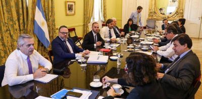 Coronavirus en Argentina: Alberto Fern�ndez se reuni� cinco horas con el gabinete econ�mico y social, y se esperan m�s anuncios