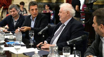 Massa con la oposici�n: recibieron a Gin�s y decidieron trabajar a distancia