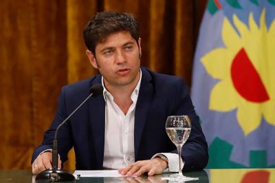 Axel Kicillof suma recursos a los hospitales y busca calmar a los intendentes