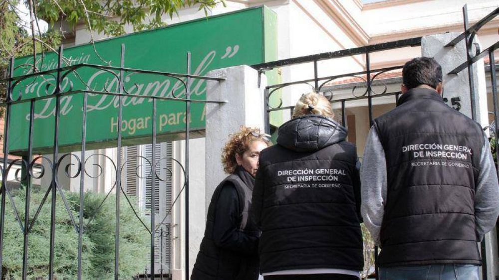 Almirante Brown acompa�a a geri�tricos y centros de jubilados
