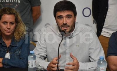 Galli firm� otro decreto que regula licencia para municipales