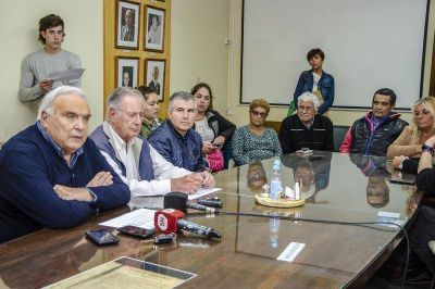 Empresas retomar�n el operativo de entrega de leche fluida a las comisiones vecinales