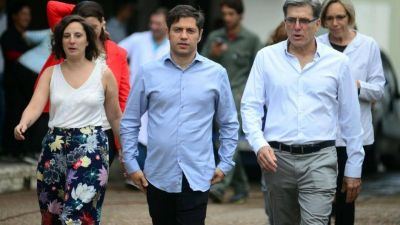 Kicillof recibe en tandas a los intendentes para calmar la preocupaci�n por el virus