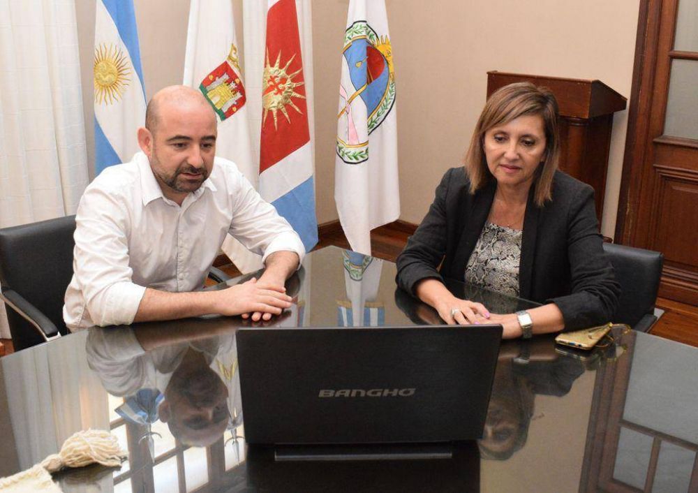 Fuentes y Mirolo mantuvieron una video conferencia con el viceministro de Ambiente