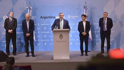 Alberto Fern�ndez busc� un delicado equilibrio pol�tico para mostrar consenso y legitimidad al anunciar la cuarentena obligatoria