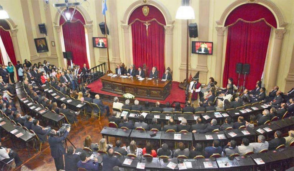 La Asamblea Legislativa podra hacerse de manera virtual