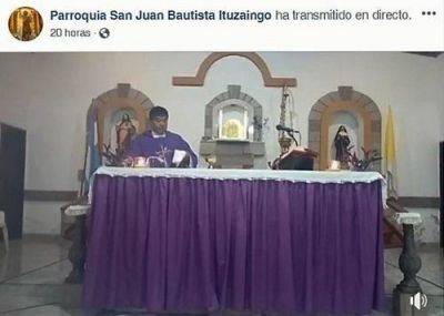 Instan a seguir las misas por las redes sociales