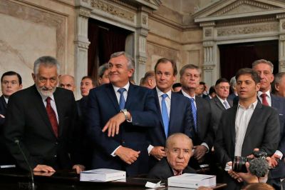 Alarma en las provincias por c�mo afrontar los gastos y la deuda en plena crisisovincias por c�mo afrontar los gastos y la deuda en plena crisis