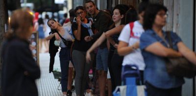 Coronavirus en Argentina: el cierre ilegal de accesos en varios municipios amenaza la distribuci�n de alimentos