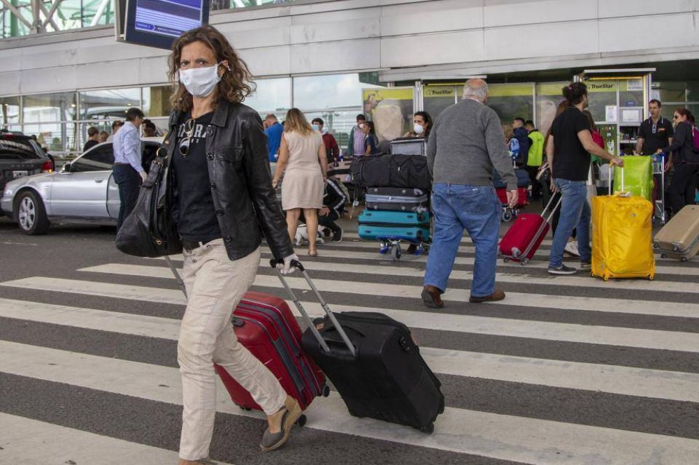 Coronavirus: suspenden las repatriaciones de argentinos varados