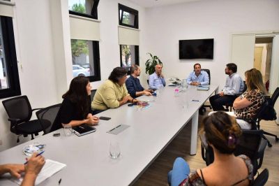 Sujarchuk encabez� una nueva reuni�n de la Mesa Local de Emergencia y anunci� nuevas medidas sanitarias y sociales para enfrentar la pandemia del coronavirus en Escobar