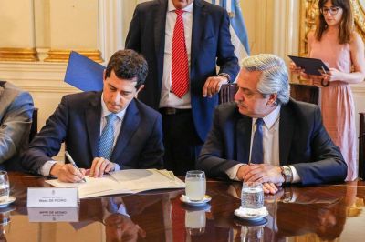 Trabajadores de la salud cobrar�n 20 mil pesos en bonos