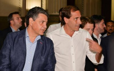 Un equipo entre opositores