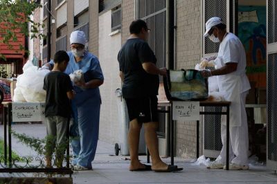 Denuncian al gobierno porte�o por las viandas que entrega en las escuelas