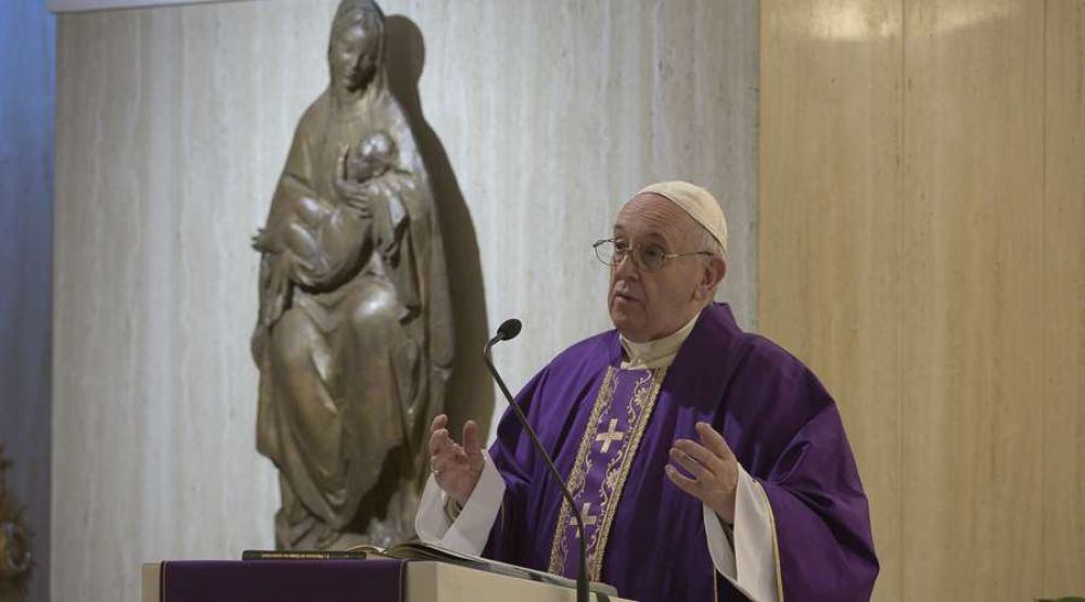 El Papa: No nos avergoncemos de estar en la Iglesia, avergoncmonos de ser pecadores