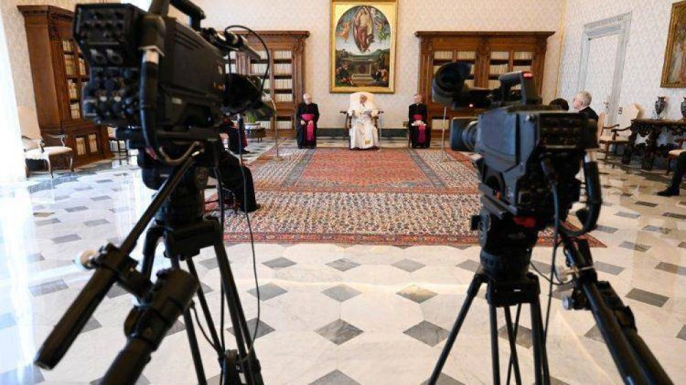 El Papa: No estamos solos en este momento de prueba, confimonos a Cristo