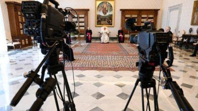 El Papa: No estamos solos en este momento de prueba, confi�monos a Cristo