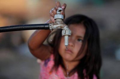 La pobreza aument� al 35,5% en 2019, afecta a 16,1 millones de argentinos y se prev� un mayor impacto por la inflaci�n y la pandemia