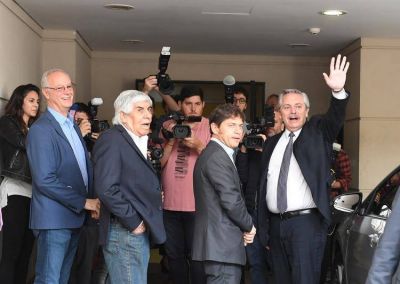 El trato especial del Presidente con Moyano repite y amplifica la necesidad de garantizar paz social
