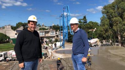 Barrera celebr� los avances en las obras del nuevo hospital municipal