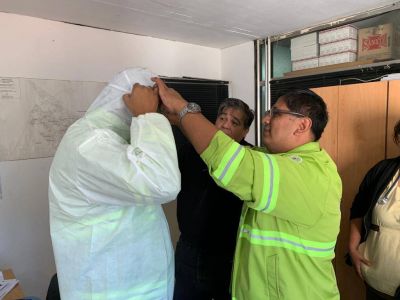 Jos� C. Paz: Ishii entreg� equipos de portecci�n al personal de SAME