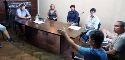 El Sindicato de Peones de Taxis de Rosario gestiona ayuda econ�mica para los choferes