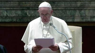 Francisco pidi� que nadie aproveche la pandemia para su propio beneficio