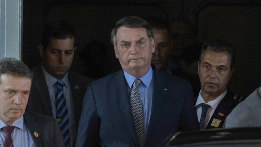 Golpe blando contra Bolsonaro, los militares lo corren del Gobierno