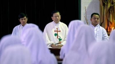 Un reconocido arzobispo acus� a China de �culpabilidad moral por el contagio global del coronavirus�