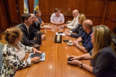 Montenegro se re�ne con los referentes del Concejo Deliberante con agenda en la crisis por el coronavirus