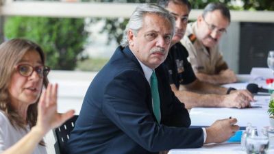 Alberto analiza extender la cuarentena hasta mediados de mayo para pasar el pico de la epidemia
