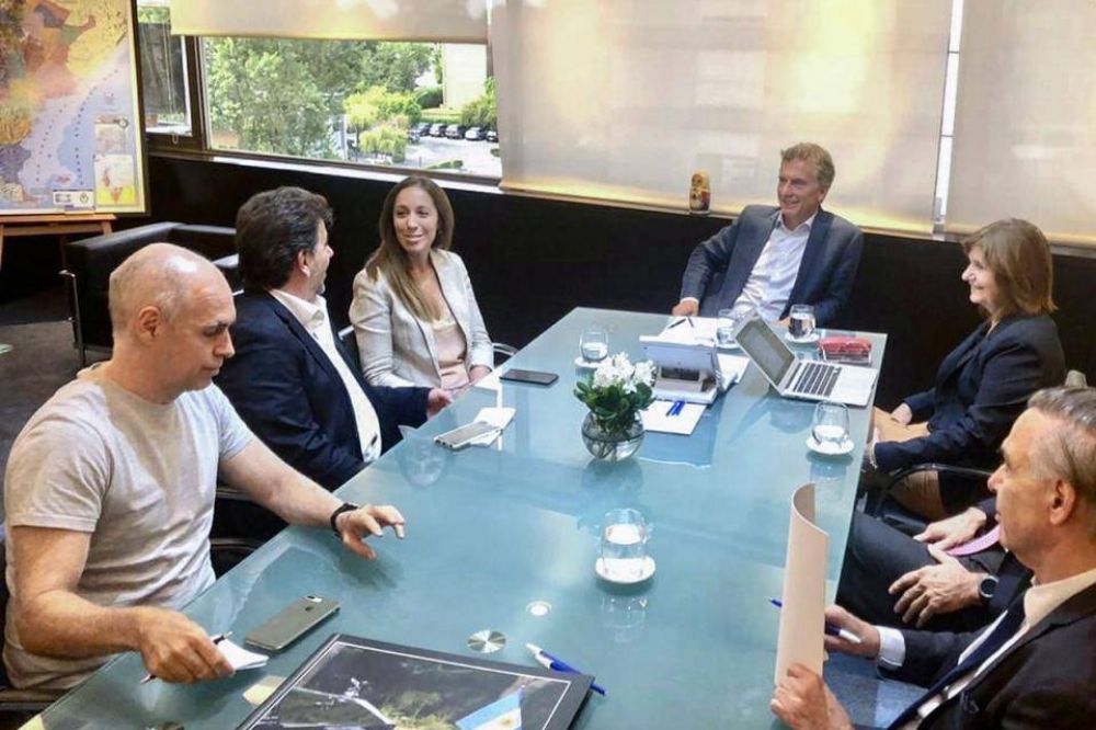 Macri encabez� una reuni�n de mesa chica en la que arreciaron las cr�ticas a Patricia Bullrich