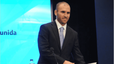 El Gobierno apuesta a jugada de riesgo para ganar 6 meses en negociaci�n con bonistas