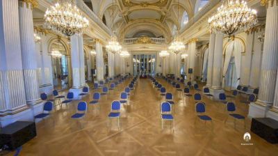 La Legislatura rompe la cuarentena