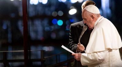 Estas son las meditaciones del V�a Crucis que presidir� el Papa el Viernes Santo